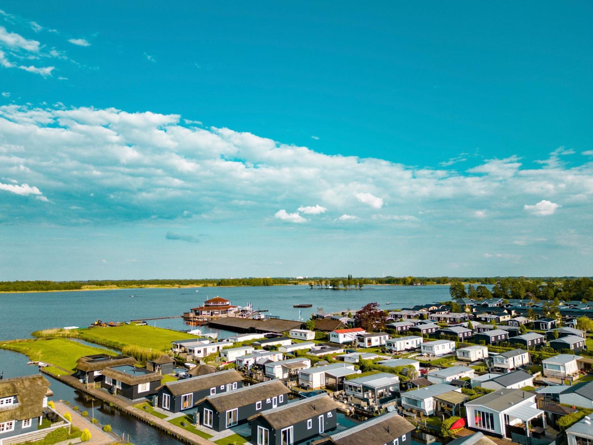 Waterpark Giethoorn Apartment Luaran gambar